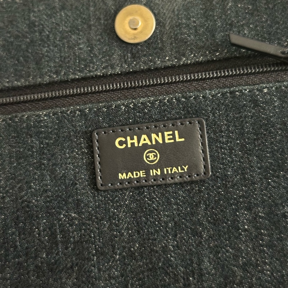 Chanel Denim Quilted Chanel 19 Wallet On Chain WOC Blue Shoulder Bag Crossbody - Picture 8 of 11